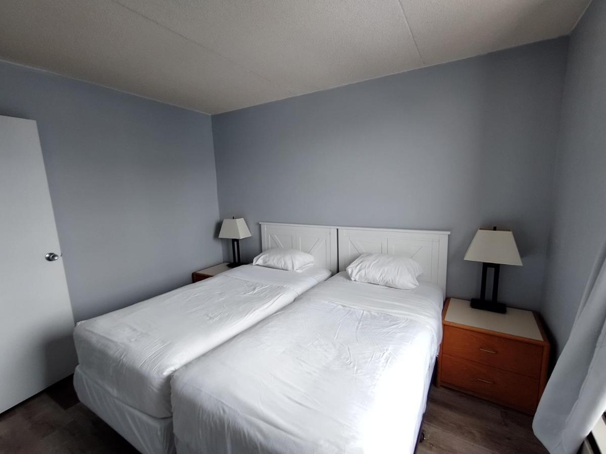 Royal Harbour Resort Thornbury Esterno foto